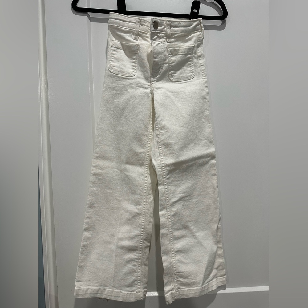H&M Wide Leg White Jeans w/ Snap Close - Size 7